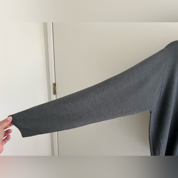 Sag Harbor XL Women’s Grey Long Sleeve Sweater - Picture 3 of 10